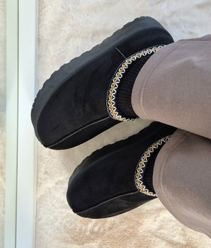 Sok uggy pantoggel black